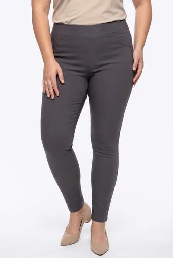 copie a Pantaloni albi